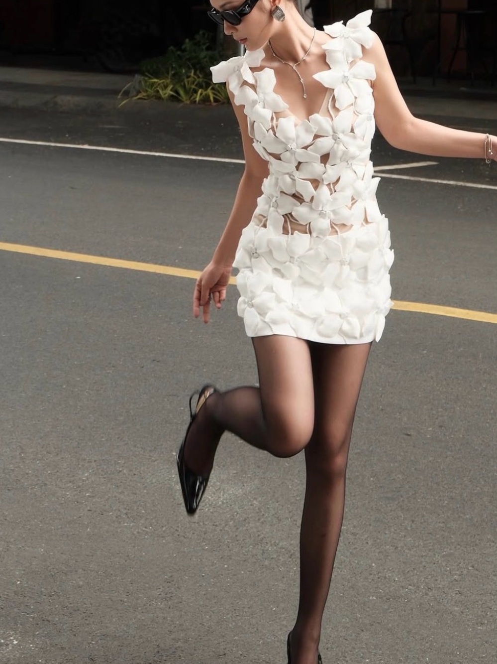 White Floral Appliqué Mini Dress - Picture 2 of 5
